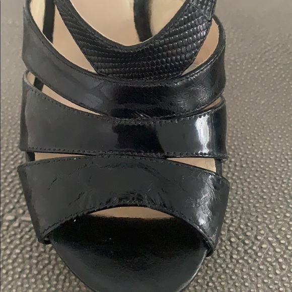 Michael Michael kors, platform, ankle strap. Sz 5 - Picture 3 of 12